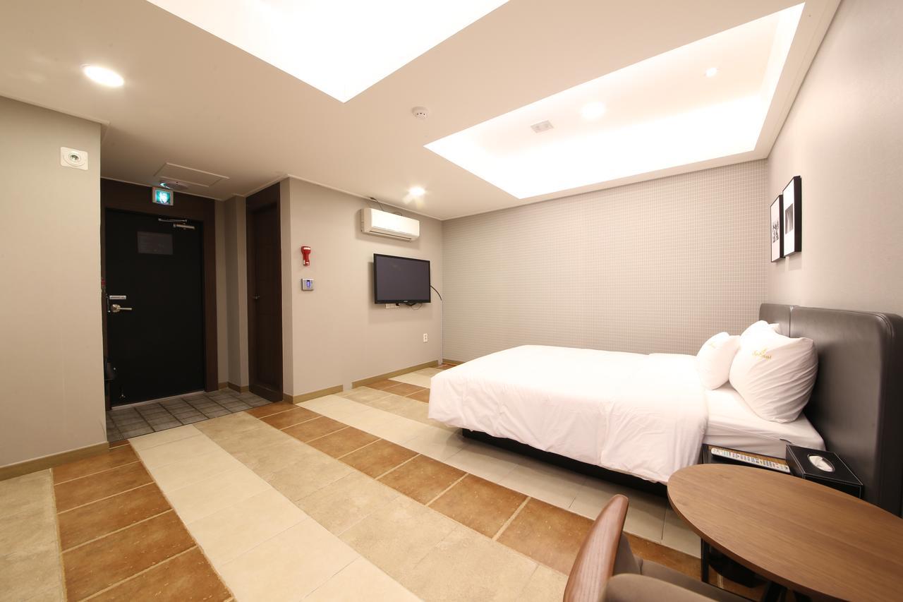 Star Hotel Busan Esterno foto